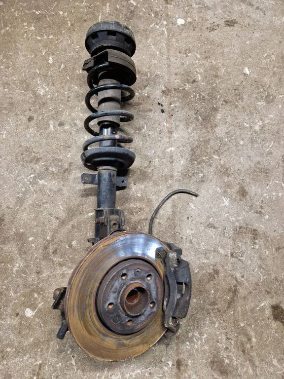 Esivedrustuse komplekt – Nissan NV300 (2016-)