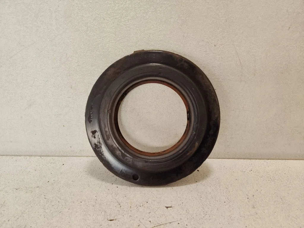Front upper strut mount – Lexus ES 300h (7th Gen) (2018-2025)