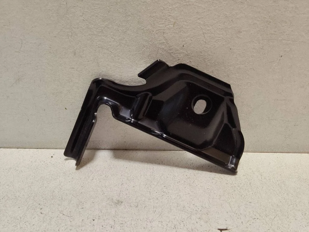 Battery bracket