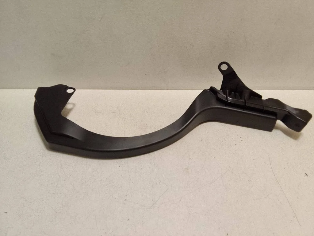 Other trunk/boot trim element – Lexus ES 300h (7th Gen) (2018-2025)