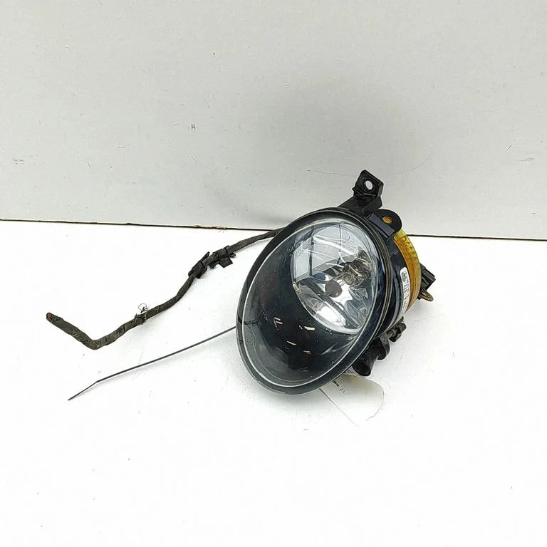 Priekšējais miglas lukturis 2H0941699A