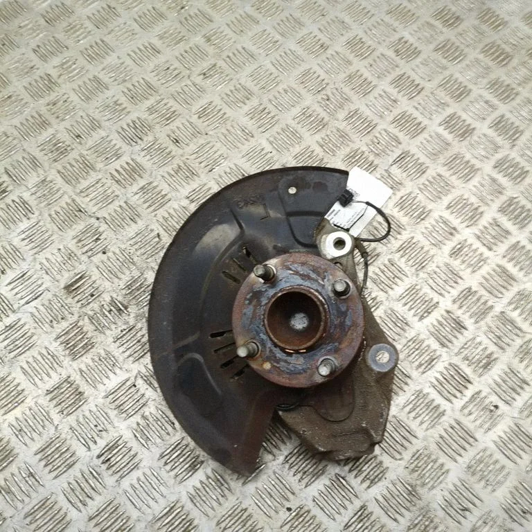 Front wheel hub N2433304X