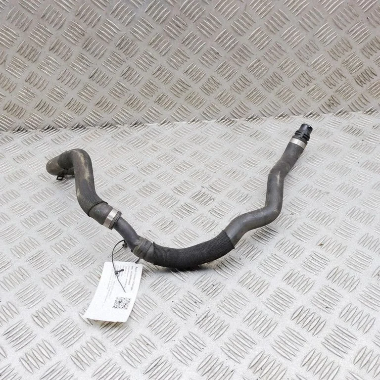 Motora dzesēšanas caurule (-es)/šļūtene (-es) A2058301802