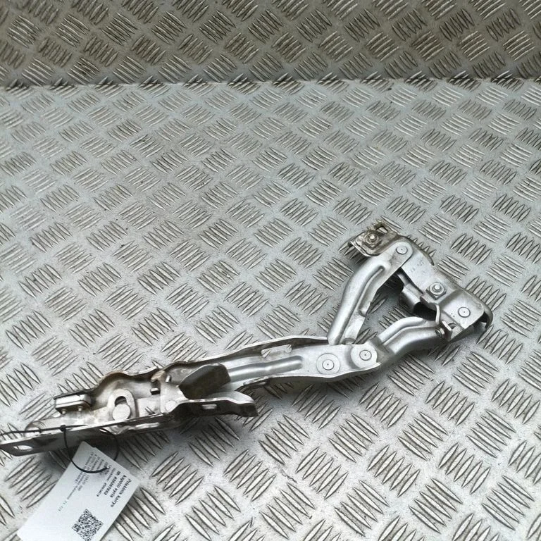 Engine bonnet/hood hinges – Volvo S90, V90 (2016-)