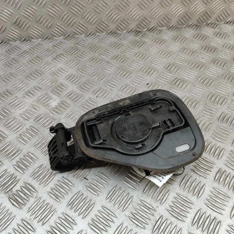 Degvielas tvertnes vāciņš 1EA915211A