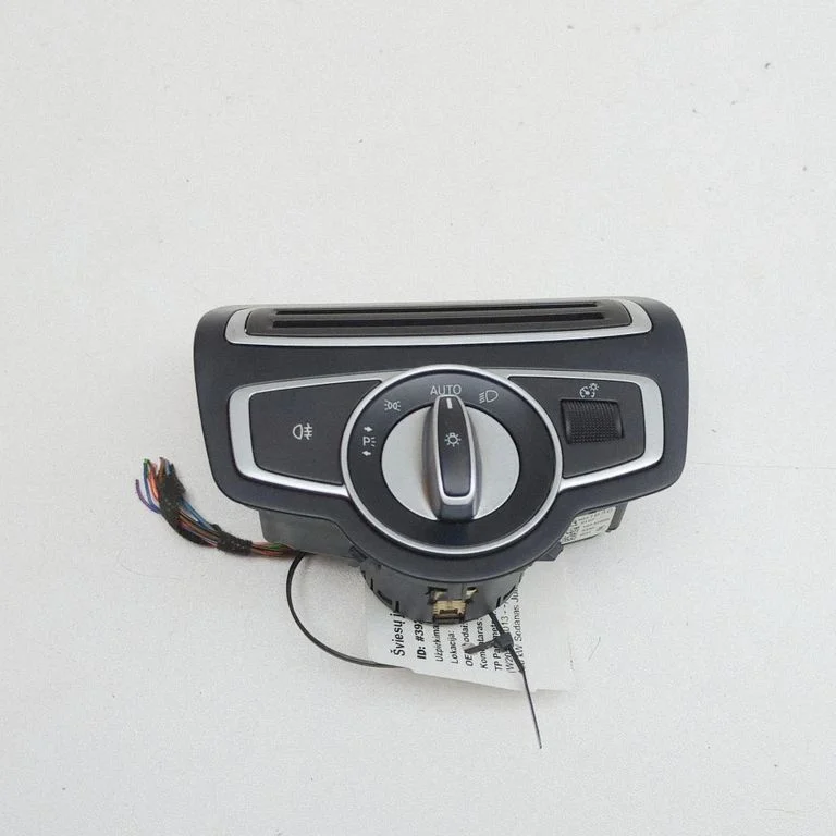 Light switch – Mercedes-Benz C-Class W205 (2014-2021)