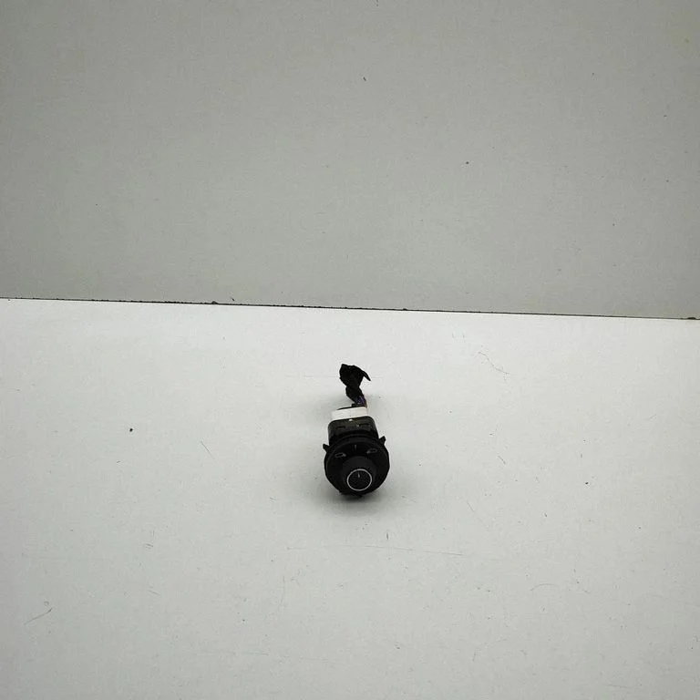 Wing mirror switch 9817840980