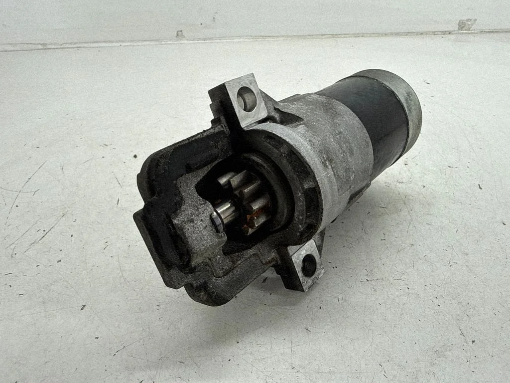 Starter motor FR3T11000AD