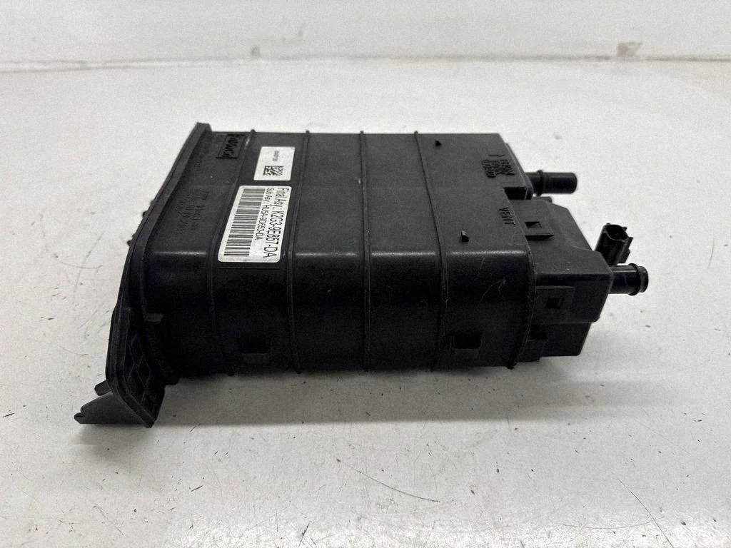 Active carbon filter fuel vapour canister K2G39E857DA – Ford Edge II (2015-)