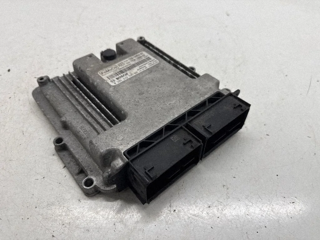 Engine control unit/module FR3A12B684EA