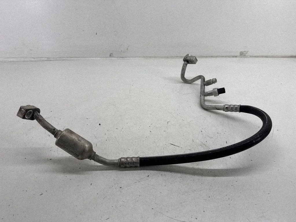 Air conditioning (A/C) pipe/hose – Ford Mustang VI (2015-)