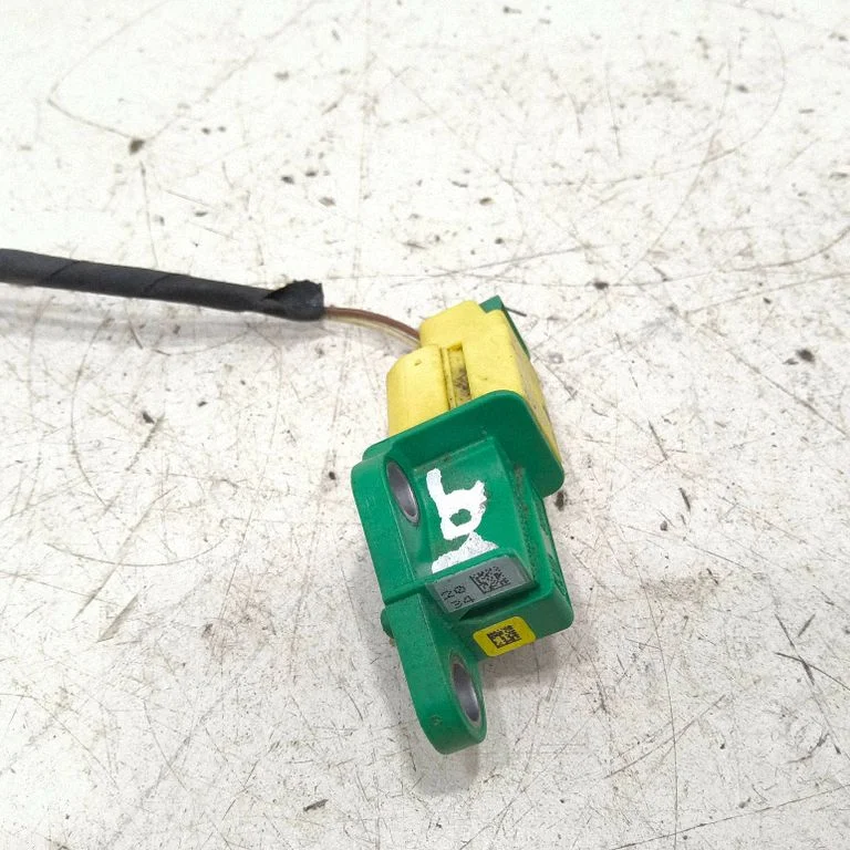 Airbag deployment crash/impact sensor – Volkswagen Touran II (2010-2016)