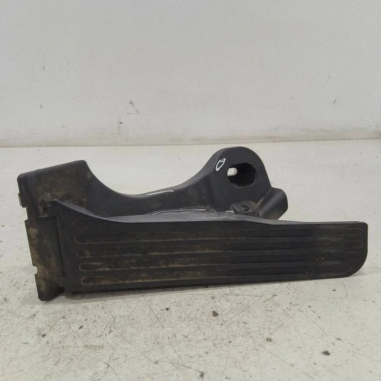 Accelerator throttle pedal – Volkswagen Touran II (2010-2016)