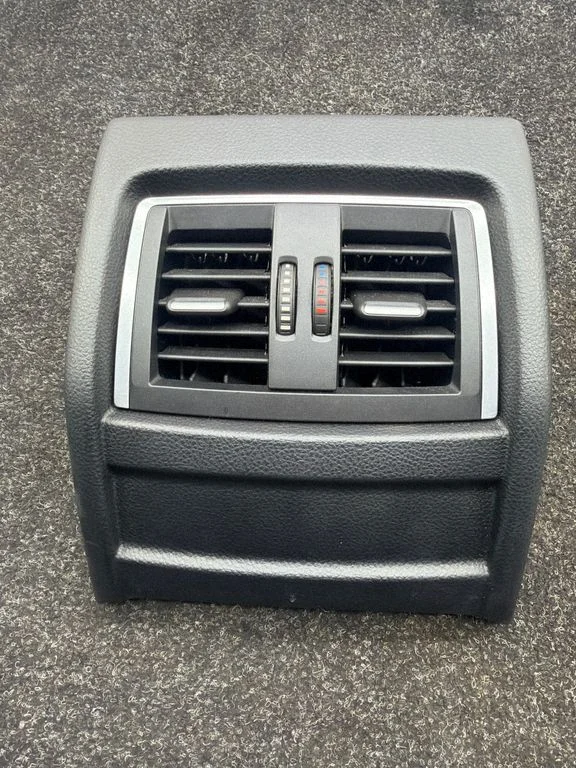 Rear air vent grill – BMW 3 Series GT F34 (2013-2017)
