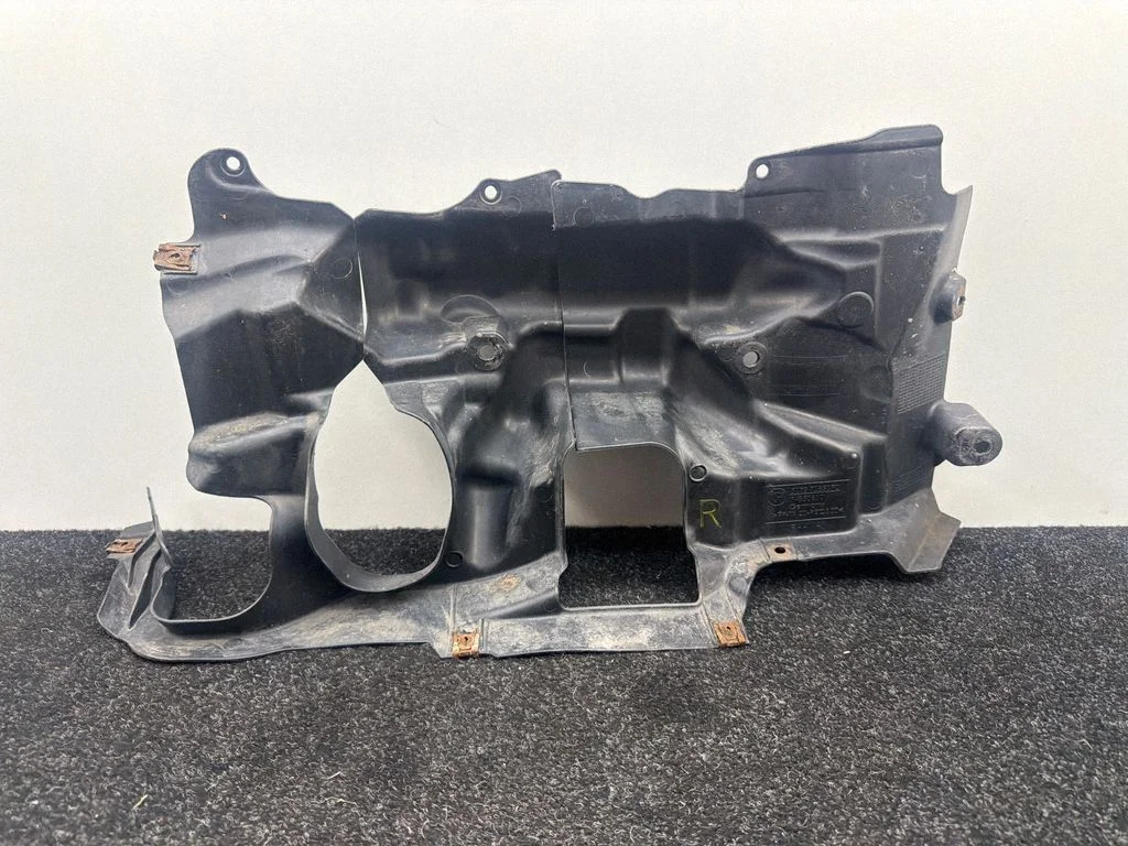 Osłona podwozia przednia – BMW Seria 6 F12 F13 (2010-2018)