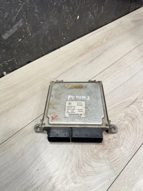 Engine control unit/module – Mercedes-Benz C-Class AMG W204 (2007-2014)