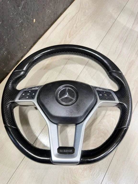 Kierownica A1724605903