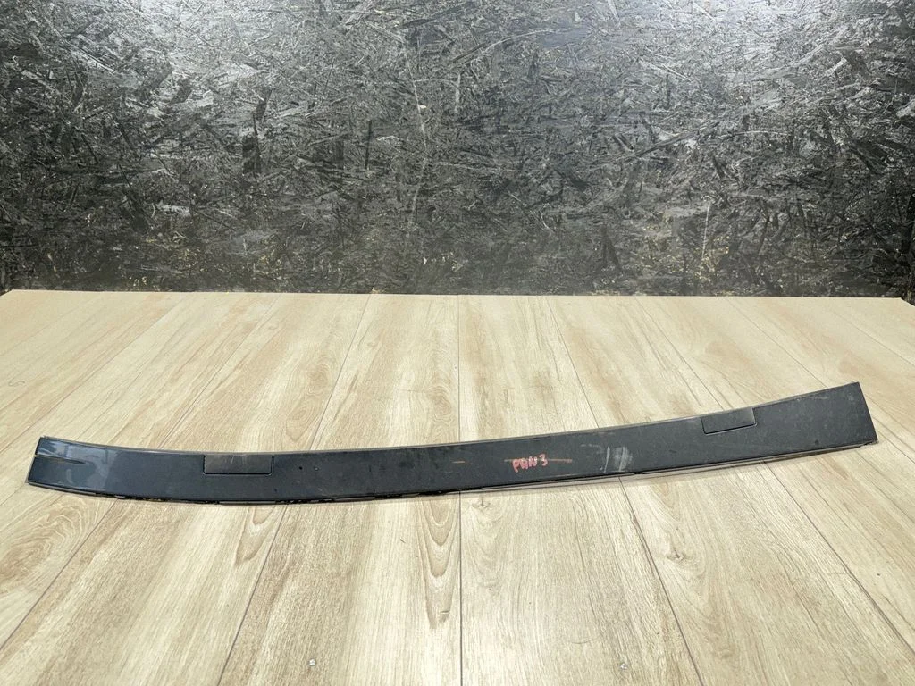 Roof trim bar molding cover – Mercedes-Benz C-Class AMG W204 (2007-2014)