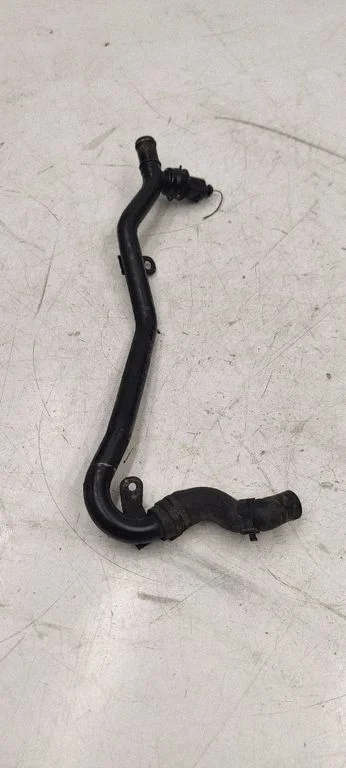 Engine coolant pipe/hose 5N0121065
