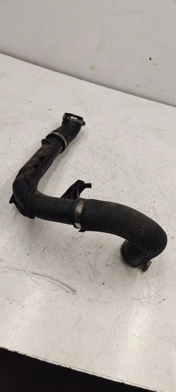 Intercooler hose/pipe 1K0145770AE