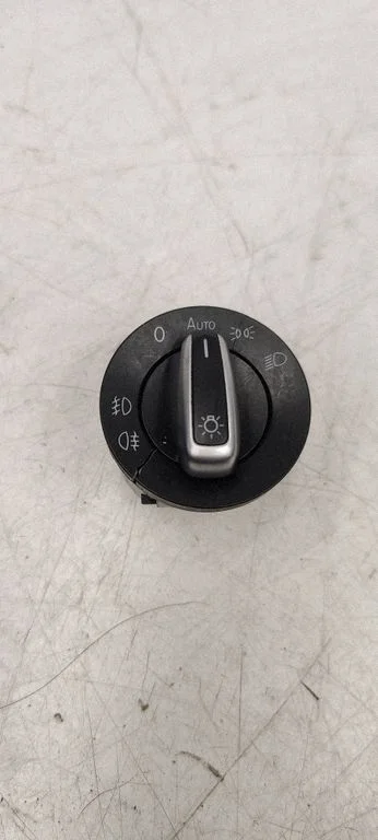 Light switch 3C8941431A