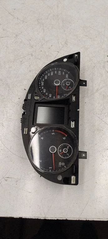 Speedometer (instrument cluster) 3C8920870L