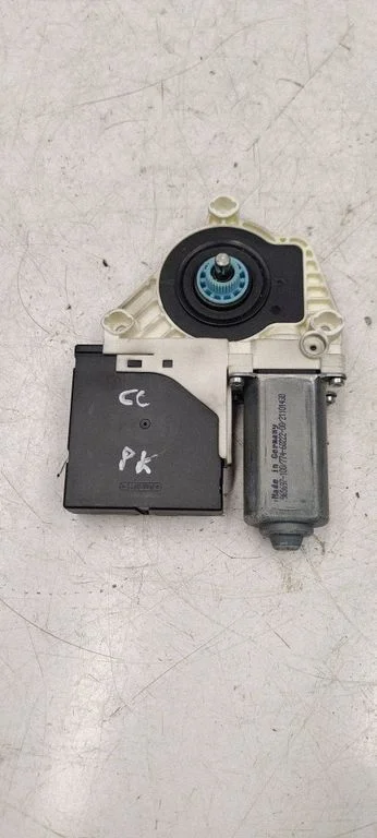 Front door window regulator motor 3C8959701