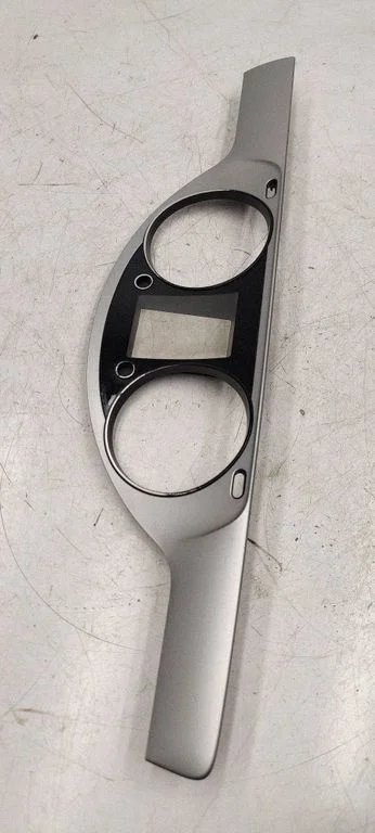 Dashboard trim – Volkswagen Passat CC (2008-2016)