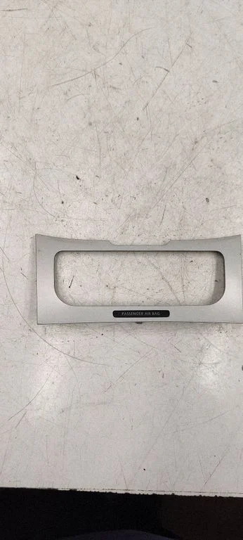 Climate control/heater control trim – Volkswagen Passat CC (2008-2016)