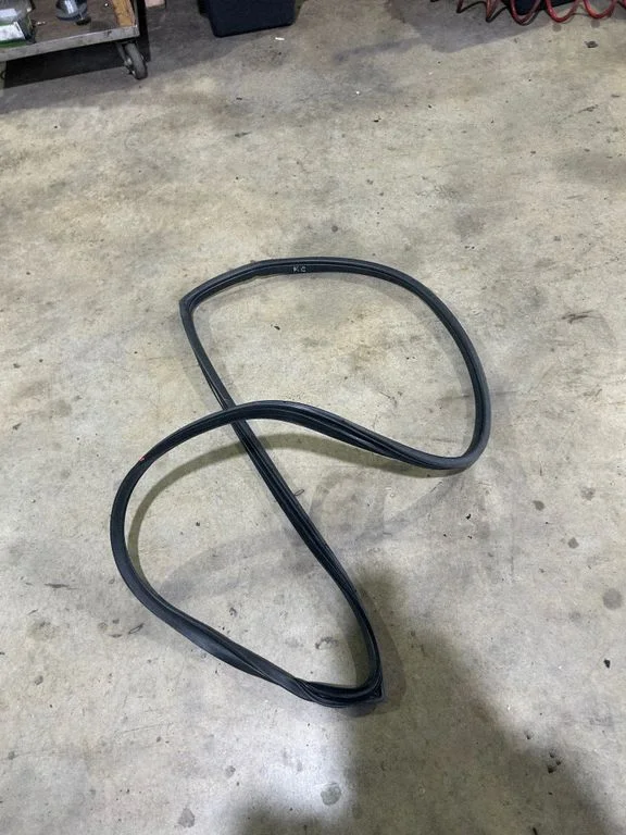 Rear door rubber seal (on body) – KIA Sportage (2016-2021)