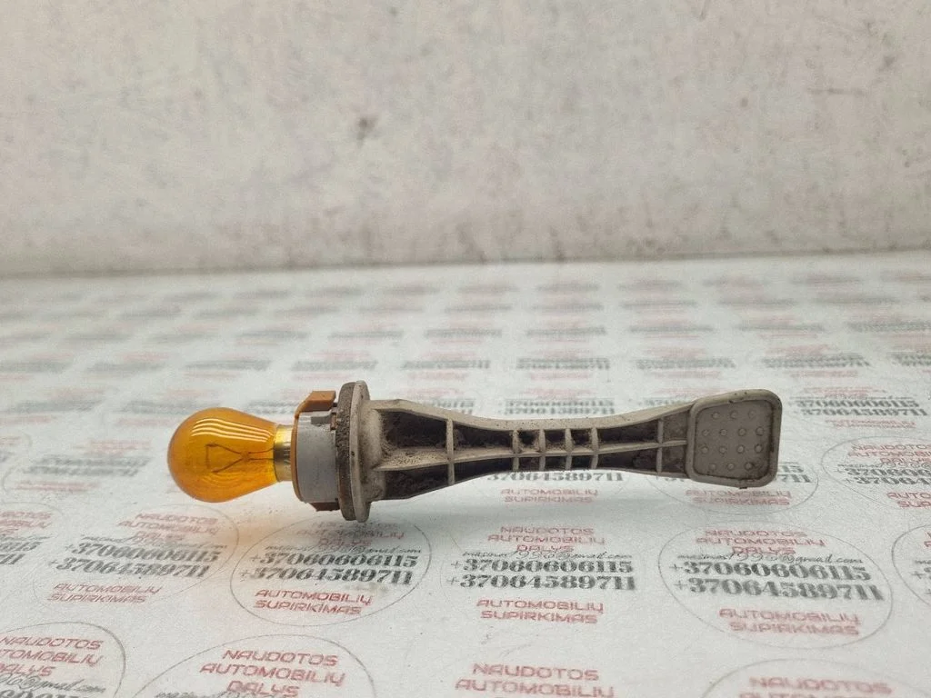 Rear tail light bulb