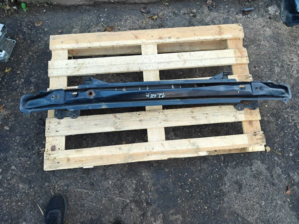 Front bumper cross member – Citroen C5 (2005-2008)