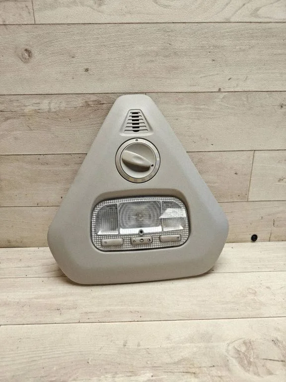 Front seat light – Citroen C4 Grand Picasso (2007-2013)