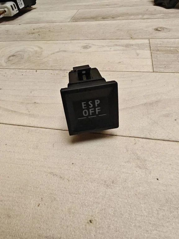 ESP (stability program) switch – Volkswagen Transporter - Caravelle T5 (2003-2015)