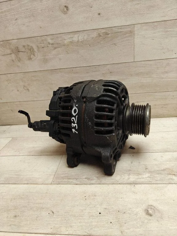 Alternator 06F903023F