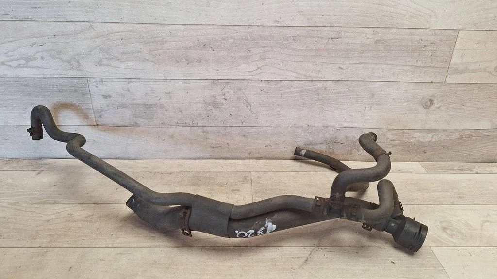 Engine coolant pipe/hose 1K0122157B