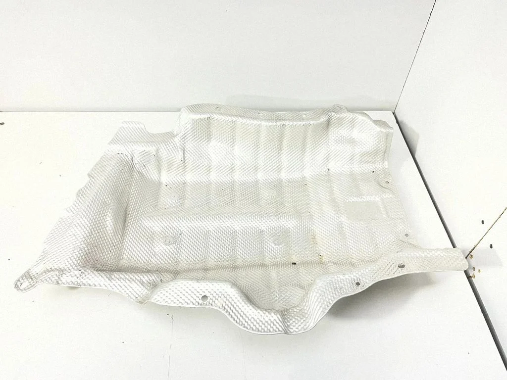 Dzinēja siltumizolācija (aizsargs pret karstumu) – BMW X6 G06 (2019-)