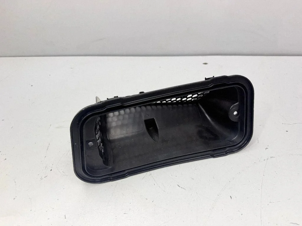 Air intake duct part – BMW X4 G02 (2018-)