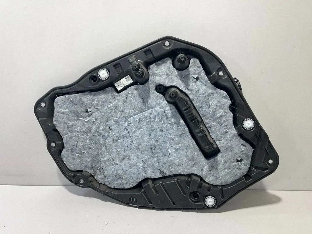 Tagaukse aknatõstuk ilma mootorita – BMW X5M G05 F95 (2019-)