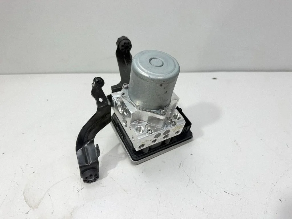 ABS block – BMW X4 G02 (2018-)