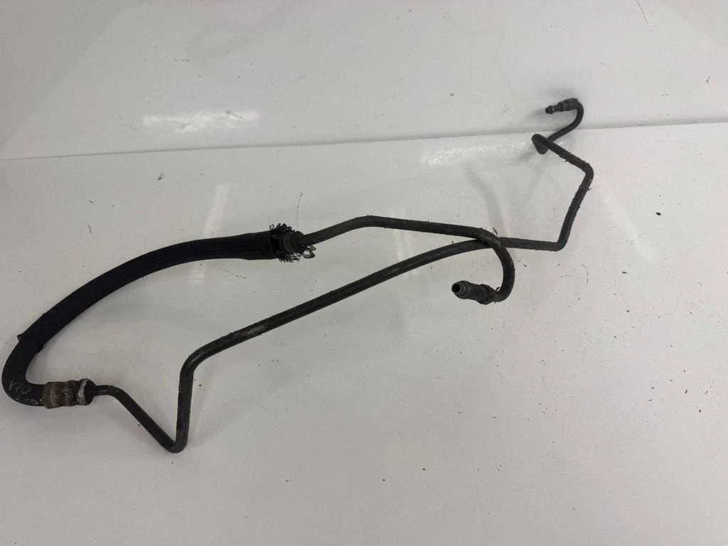 Power steering hose/pipe/line – Volvo V70 (2000-2004)