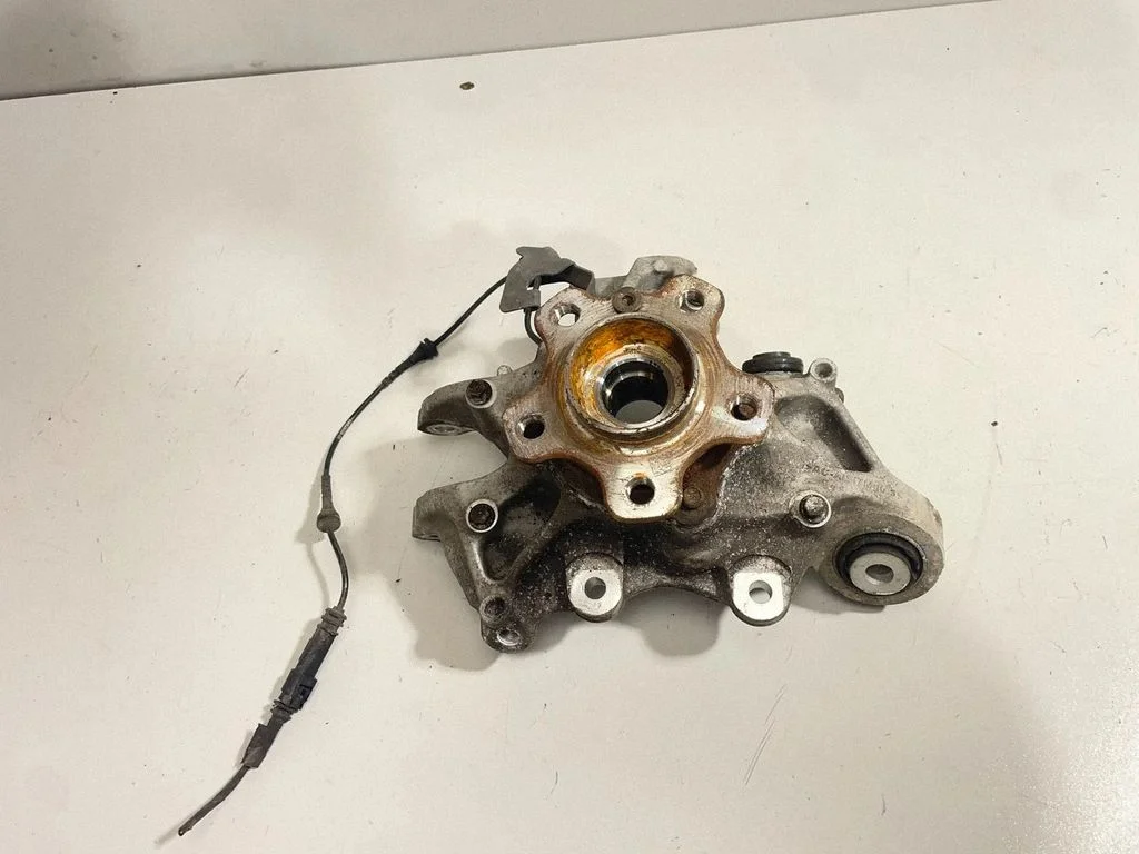 Tagumine rumm – BMW i4 (2021-)
