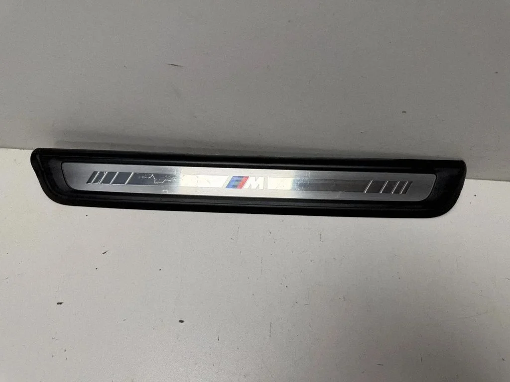 Priekšējā sliekšņa apdare (iekšējā) – BMW i4 (2021-)