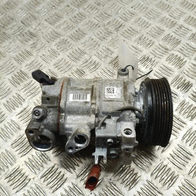 Kliimakompressor (pump) 8T0260805S