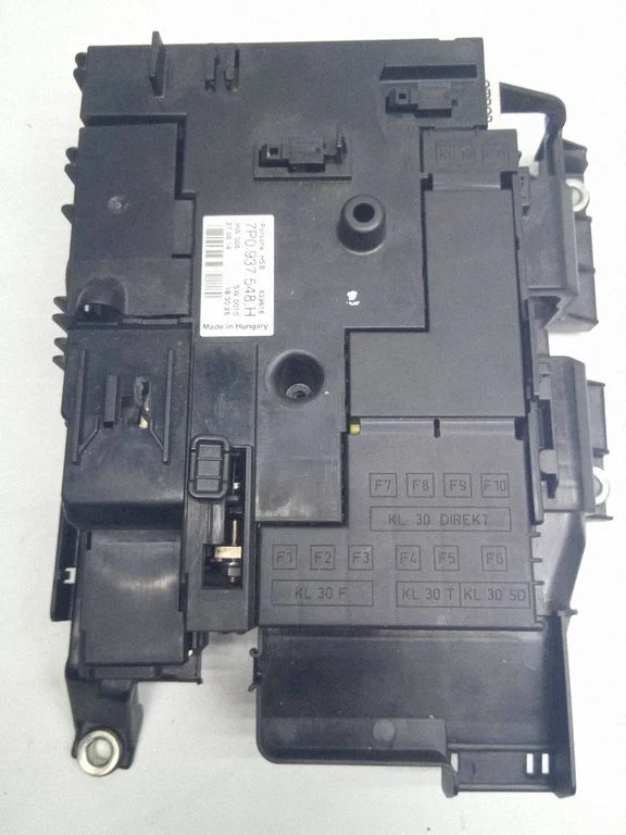 Fuse module – Porsche Cayenne (92A) (2010-2017)