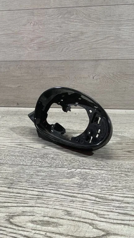 Front door wing mirror part 39132