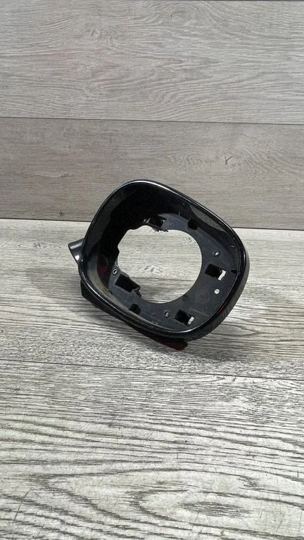 Spoguļa plastmasas apdare C0142122