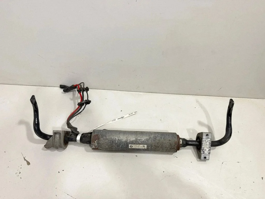 Aizmugurējais stabilizators – BMW 8. sērija G15 (2018-)