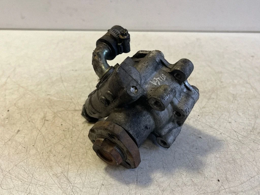 Pompa wspomagania 7M0145157AA
