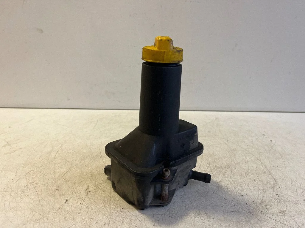 Roolivõimendi vedelikupaak – Ford Galaxy (2000-2006)